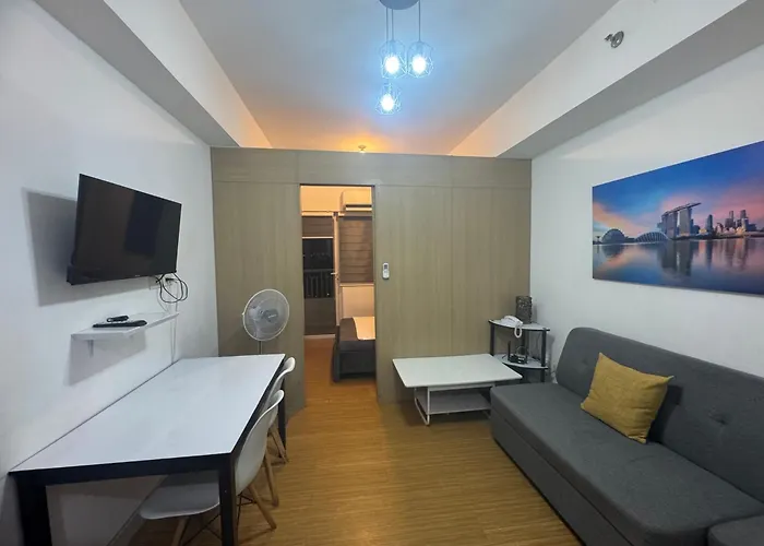 Grace Residences Condotel Paris & Singapore Concept Near Mckinley Apartment